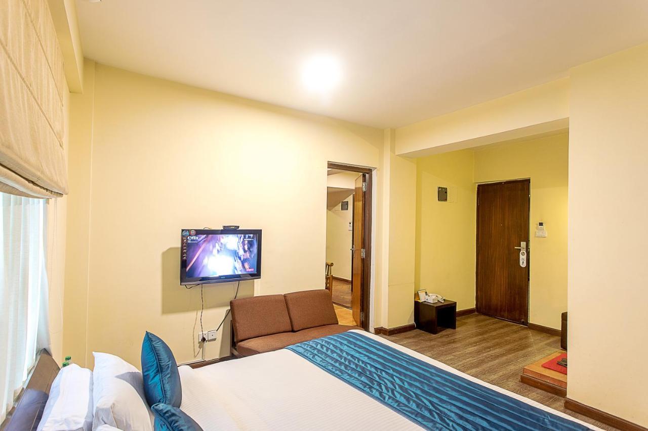 Gaju Suite Hotel Kathmandu Bagian luar foto
