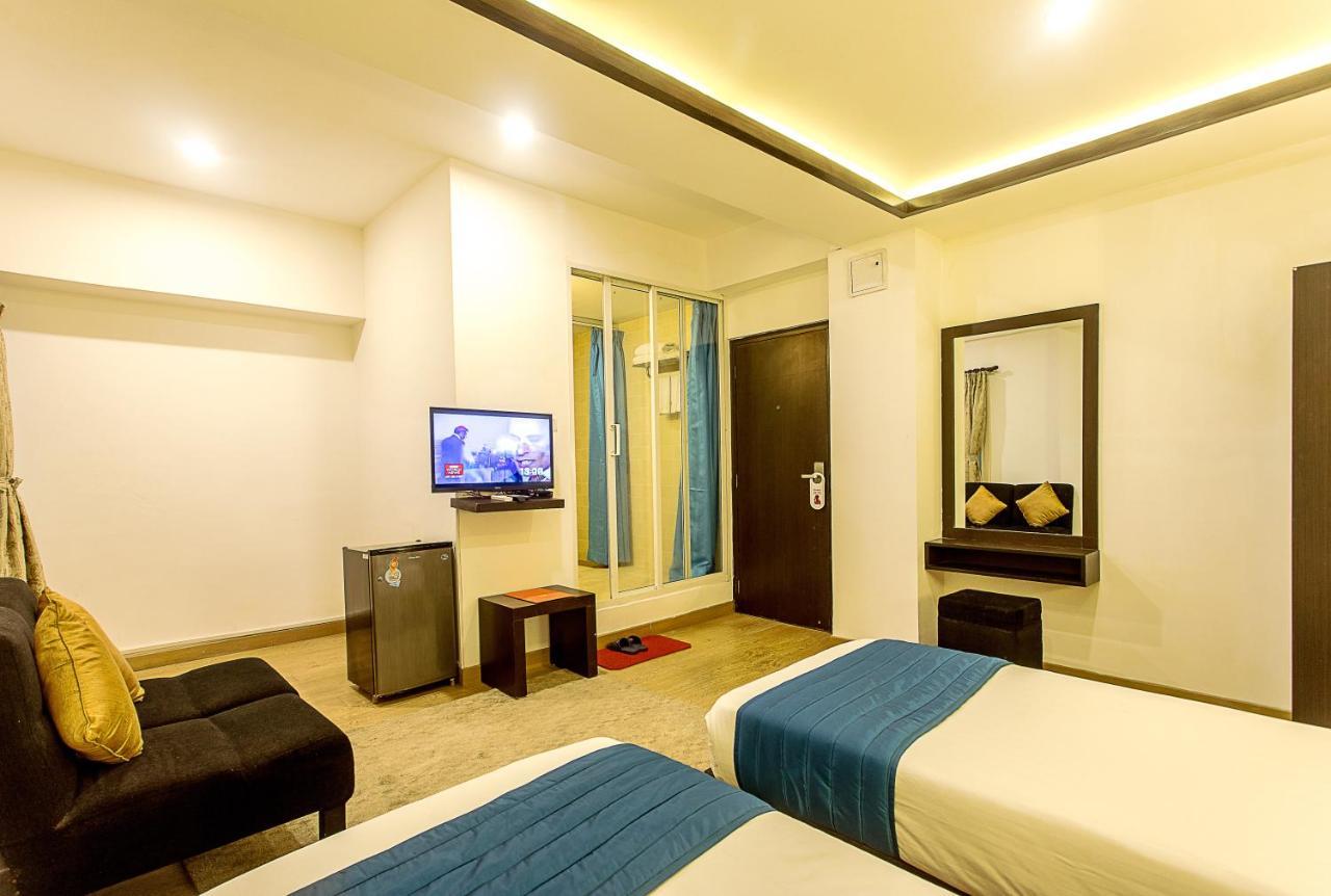 Gaju Suite Hotel Kathmandu Bagian luar foto